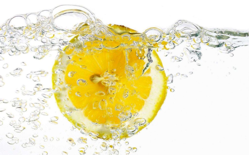 9 Reasons to use Lemon Water for your Weight Loss Goals