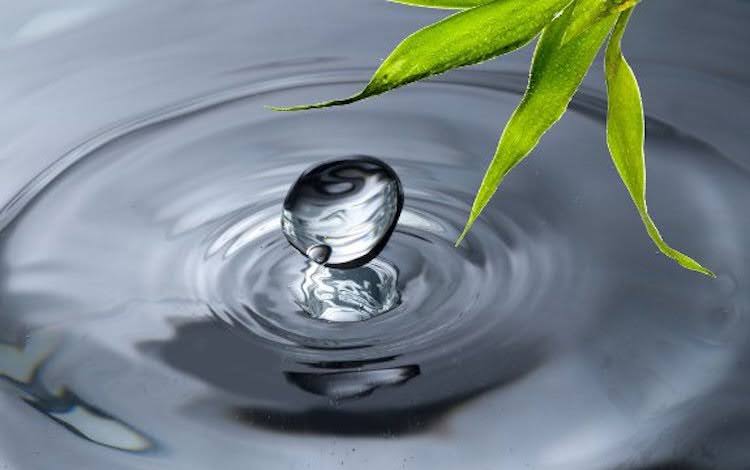 How to Use Colloidal Silver for Acne