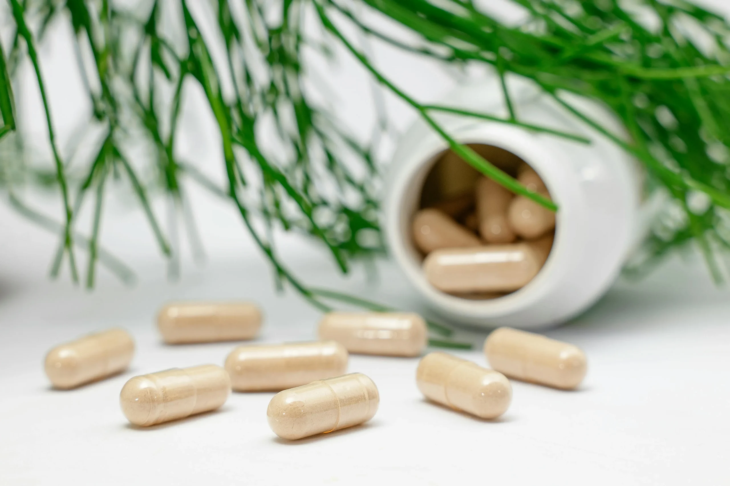 What Are Quercetin Benefits for Allergies and Side Effects?